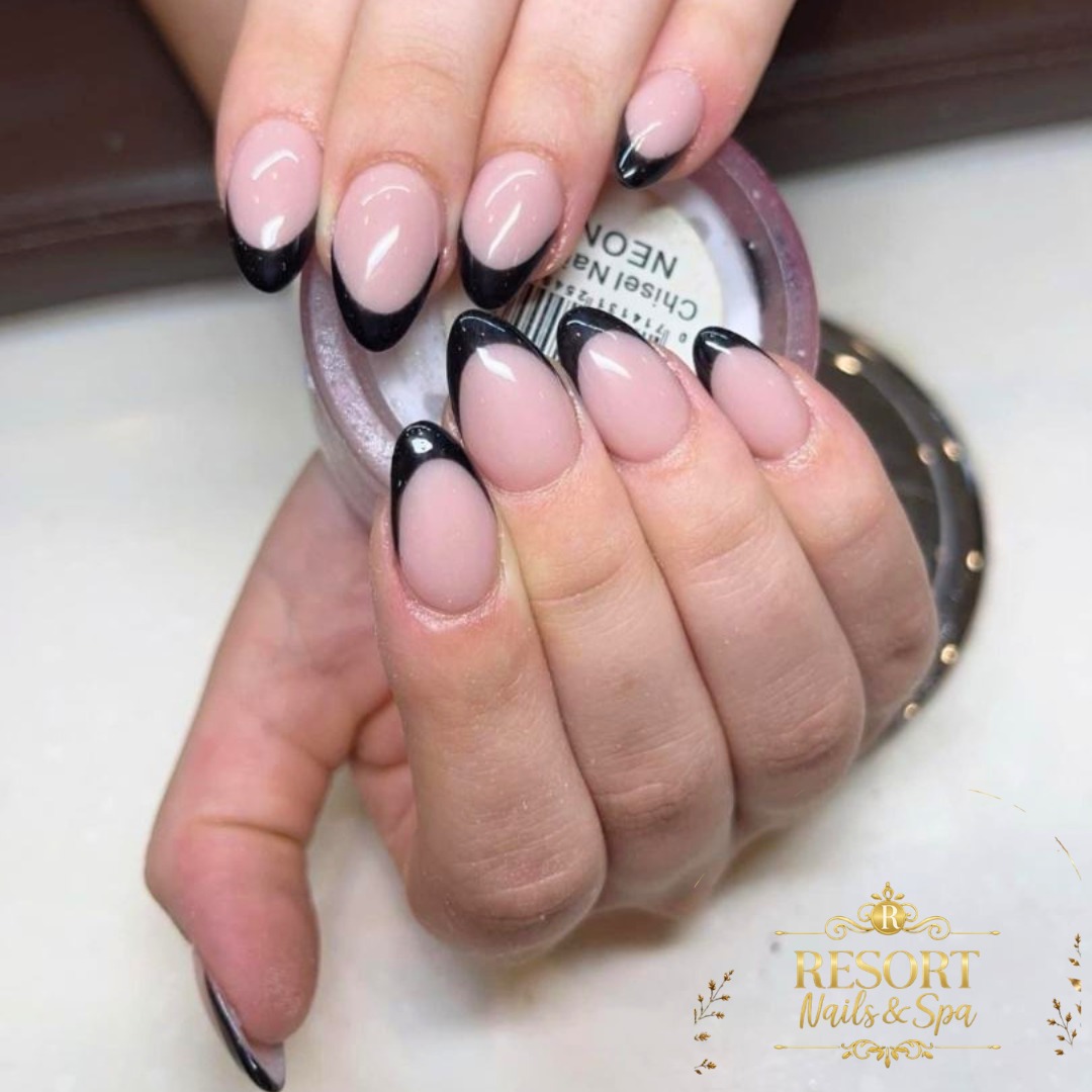 Resort Nails & Spa